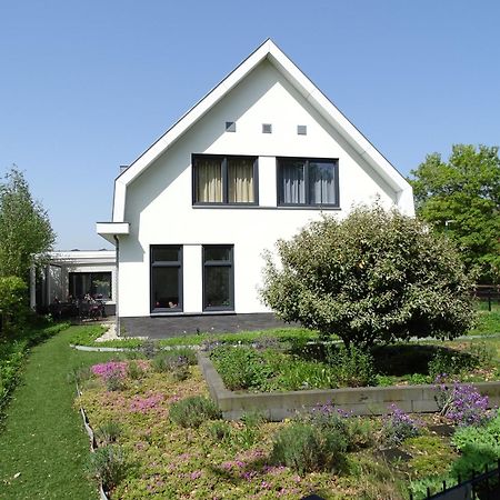 B & B De Elsterberg Elst  ภายนอก รูปภาพ