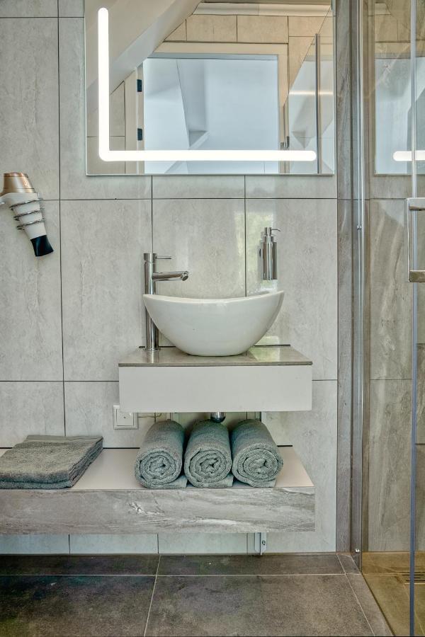 B & B De Elsterberg Elst  ภายนอก รูปภาพ